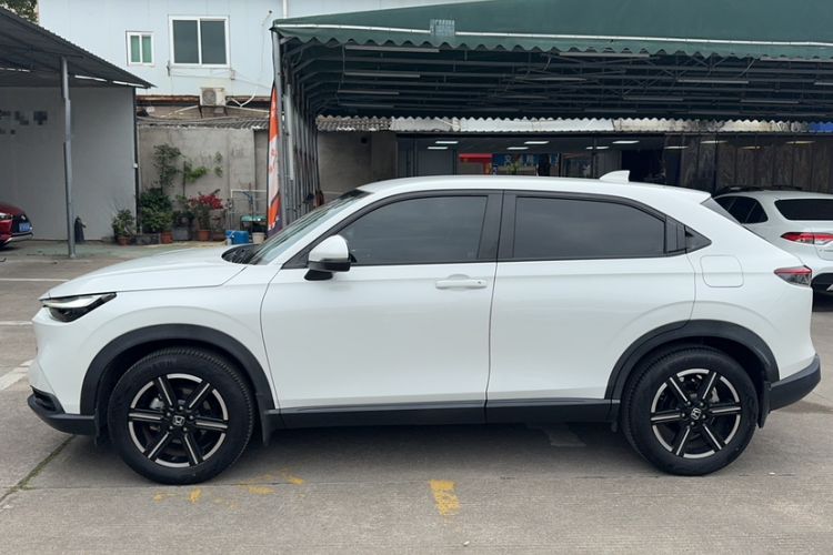 Used Honda Vezel 2023 1.5L CVT Elite Edition
