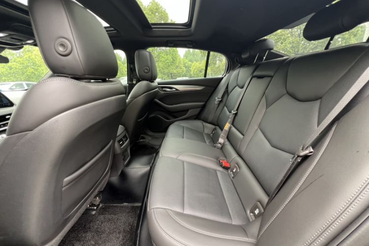 Used Cadillac CT5 2024 28T Luxury Pro Trim Interior 6