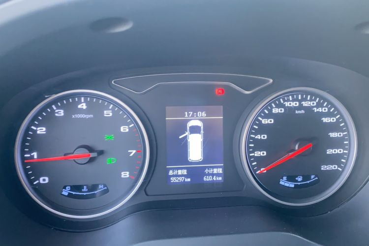 Used JAC Refine M3 2022 1.5T 7-Seater Standard Edition