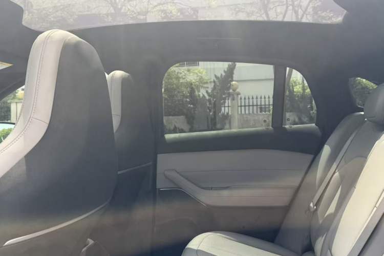 Used Nio EC6 2024 75 kWh