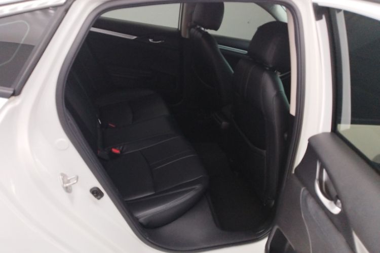 Used Honda Civic 2016 220TURBO CVT Luxury Edition