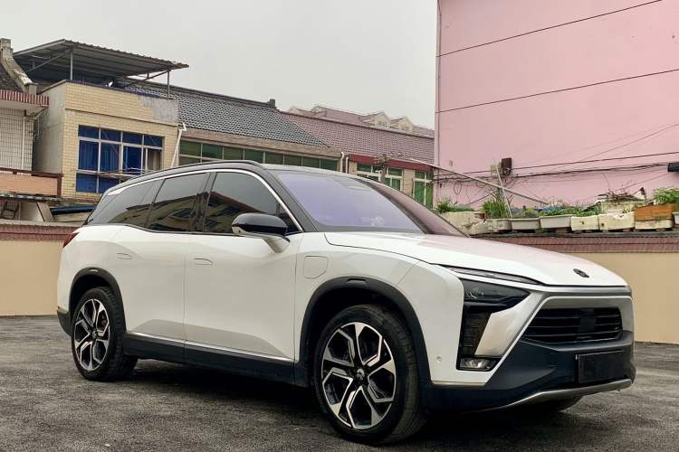 Used Nio ES8 2020 580 km Signature Edition 7-Seater Version Exterior 2