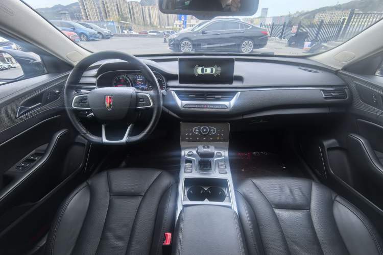 Used Hongqi H5 2022 Classic Model 1.8T Automatic Smart Connect Flagship Edition Interior 1