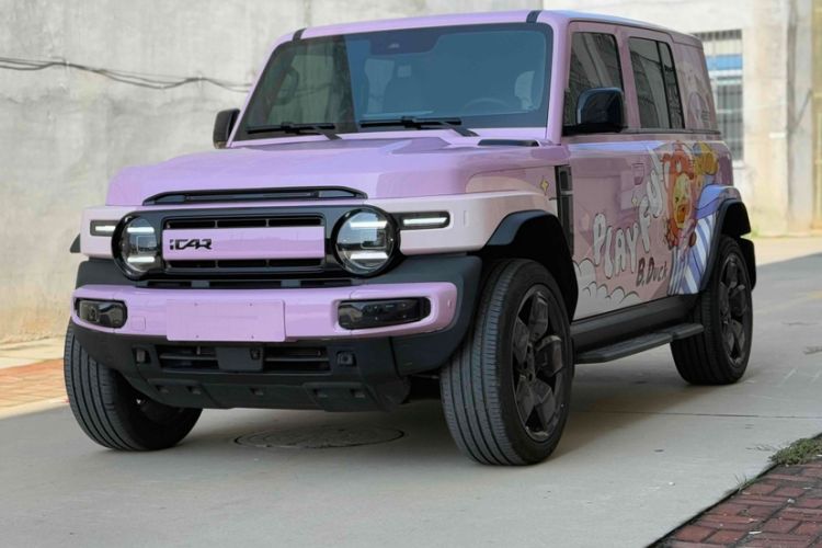 Used iCAR V23 2025 501 Four-Wheel Drive Intelligent Driving Version