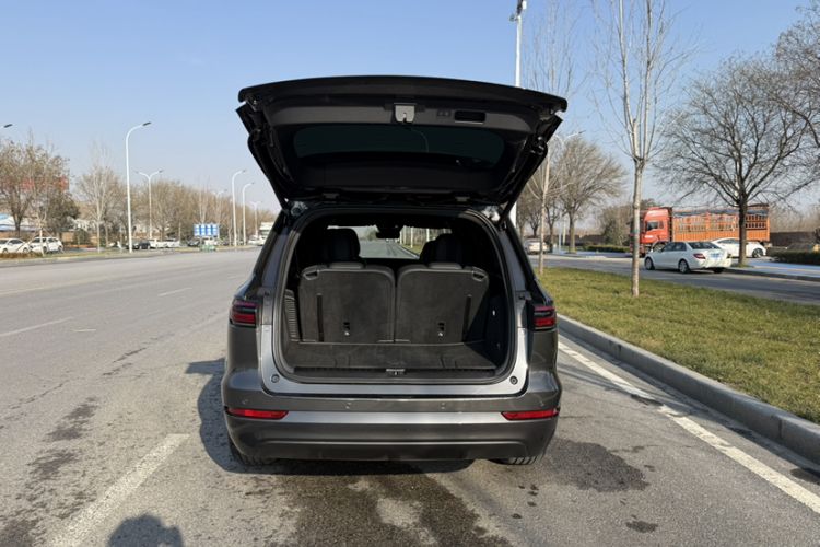 Used Li Auto ONE 2021 Extended-Range 6-Seater Version Interior 8