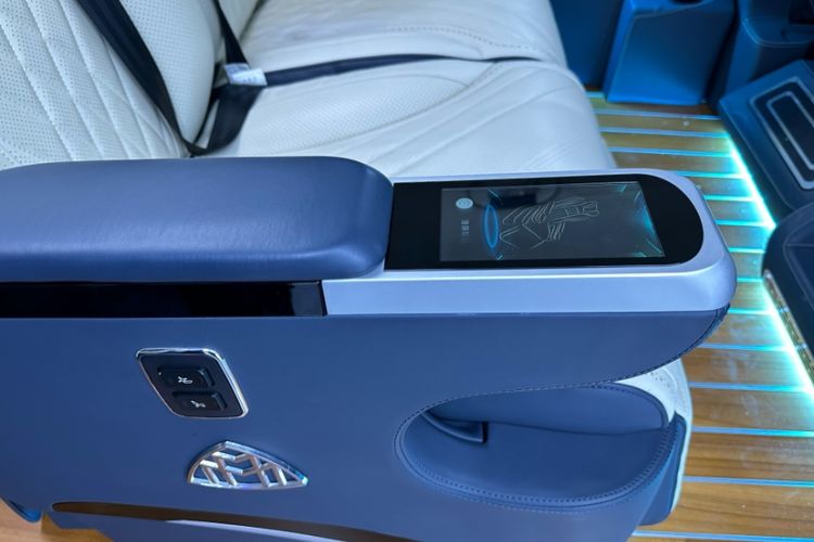 Used Mercedes-Benz Vito 2021 2.0T Elite Version 7 Seats