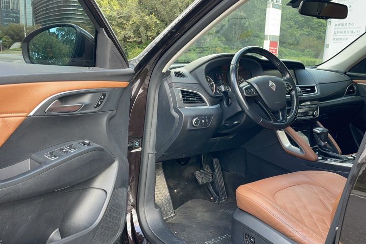 Used BORGWARD BX7 2016 28T Four-Wheel Drive Flagship Version 5 Seats
