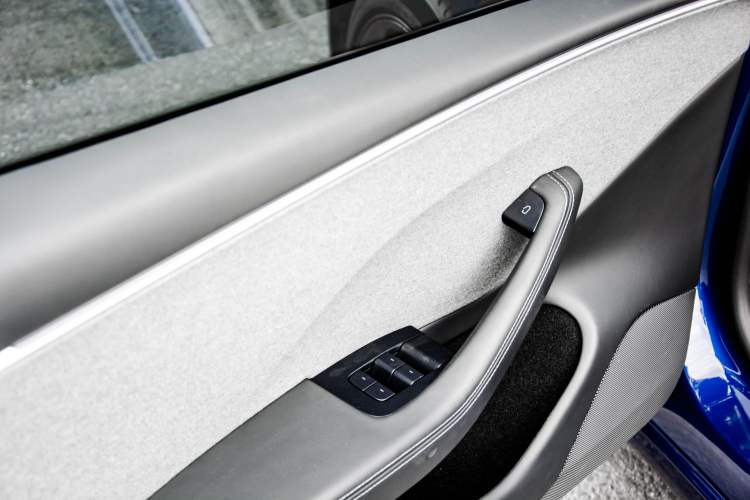 Used Tesla Model 3 2023 Rear-Wheel-Drive Version Interior 5