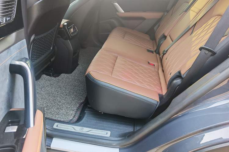 Used BYD Tang New Energy 2021 DM 2.0T Four-Wheel Drive High-Performance Flagship Model