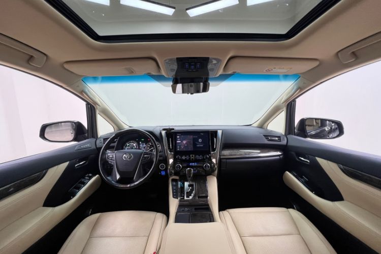 Used Toyota Vellfire 2021 Crown Dual-Engine 2.5L HV Prestige Edition
