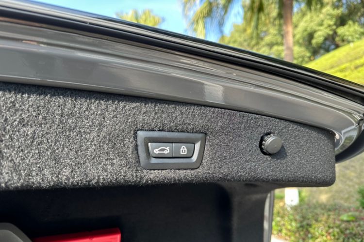 Used BMW 7 Series 2019 Restyled 730Li M Sport Package
