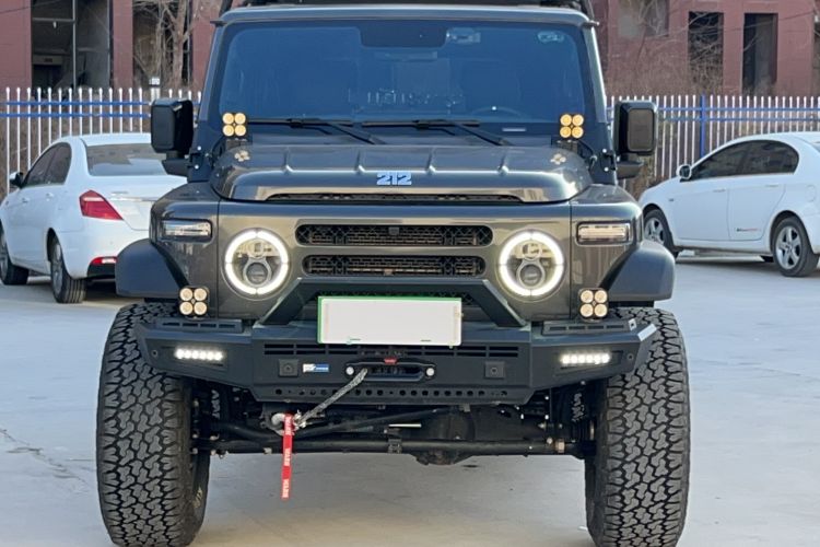 Used 212 T01 2024 2.0T Mechanic
