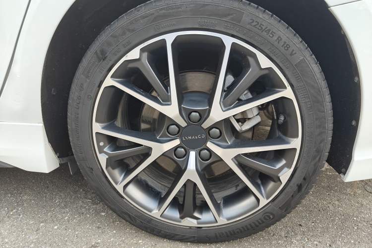 Used Lynk & Co 03 New Energy 2019 1.5T PHEV Pro
