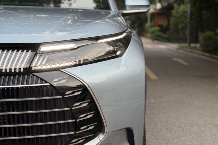 Used BYD Frigate 07 2023 DM-i 205KM Flagship Model