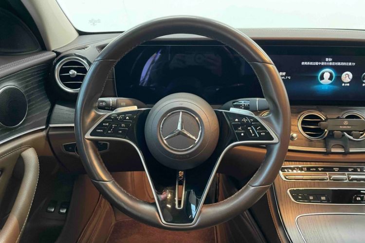 Used Mercedes-Benz E-Class New Energy 2022 Second Facelift E 350 e L Plug-in Hybrid Sedan
