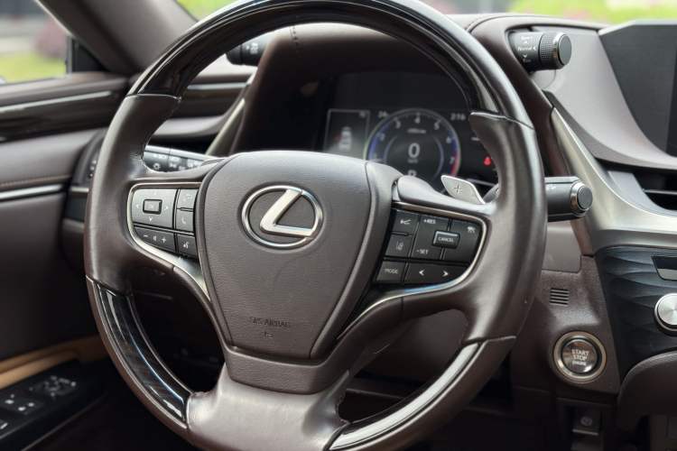 Used Lexus ES 2020 200 Luxury Edition
