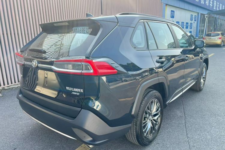 Used Toyota Wildlander 2023 2.0L CVT Four-Wheel Drive Luxury PLUS Edition