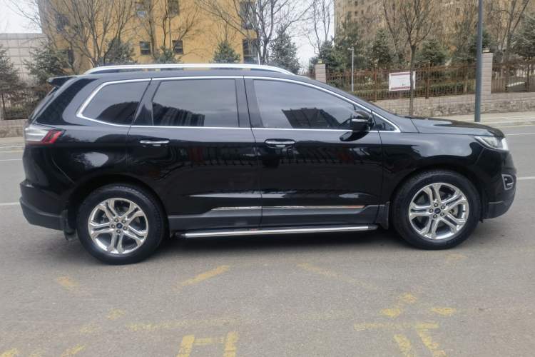 Used Ford Edge 2018 EcoBoost 245 Two-Wheel-Drive Titanium 7-Seater China V Standard

