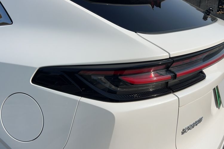 Used Changan UNI-K iDD 2022 Blue Whale iDD 130km 1.5T Prestige Model