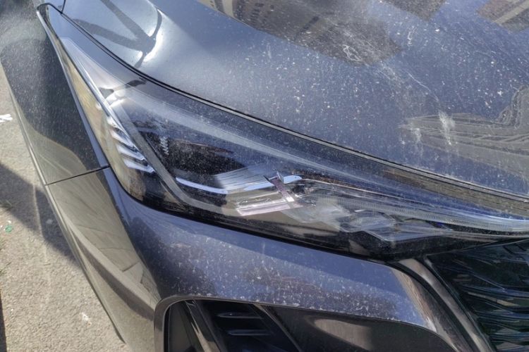 Used CHANGAN CS75 PLUS 2022 1.5T Automatic Luxury Model Exterior 4