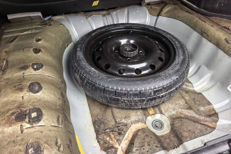 Used Buick Excelle 2013 1.5L Manual Classic Model