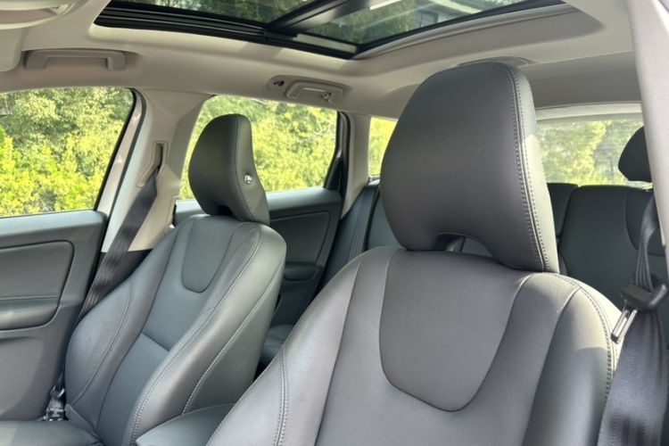 Used Volvo XC60 2017 T5 Smart Upgrade Edition