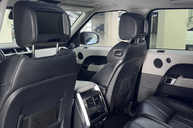 Used Land Rover Range Rover Sport 2014 3.0 SC V6 HSE DYNAMIC
