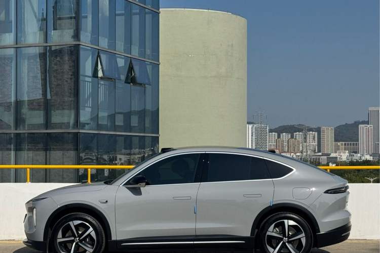 Used Nio EC6 2024 75 kWh
