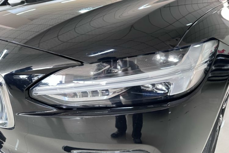 Used Volvo S90 2021 B5 Zhiyi Luxury Edition
