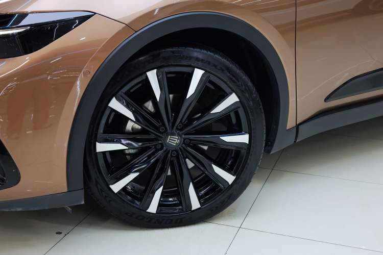 Used Toyota Crown 2023 2.4T SportCross HEV Four-Wheel Drive Ultimate Edition
