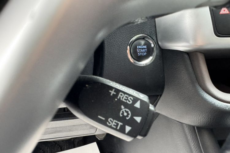 Used Toyota Highlander 2015 2.0T Four-Wheel Drive Luxury Edition 7-Seater