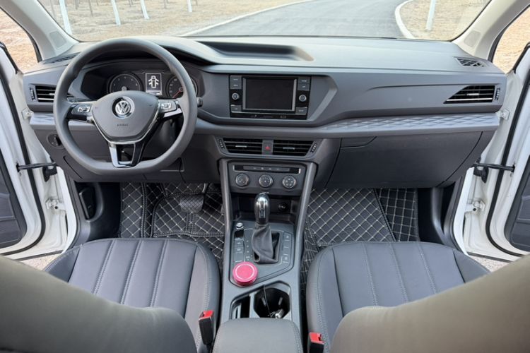 Used Volkswagen Tharu 2020 280TSI Two-Wheel Drive Trend Edition China VI Standard Interior 3