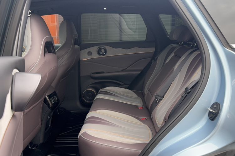 Used BYD Frigate 07 2023 DM-i 100KM Prestige Model Interior 1