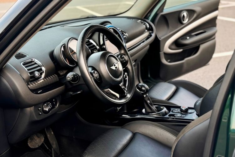 Used MINI Clubman 2016 Revised Version 1.5T COOPER Connoisseur Edition
