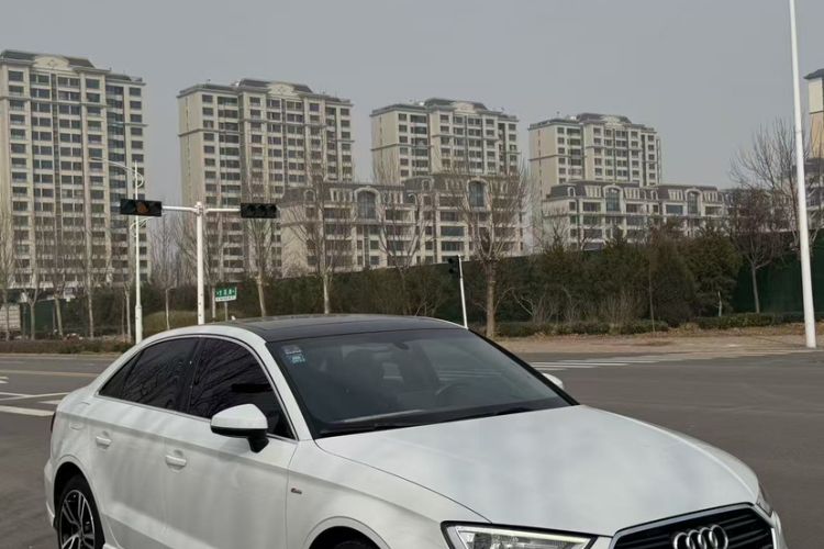 Used Audi A3 2019 Limousine 35 TFSI Fashion Edition China V standard
