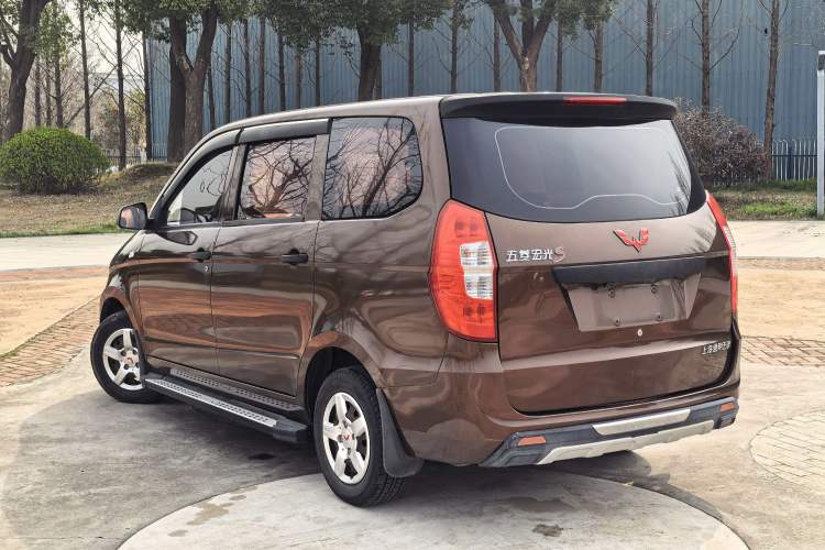 Used Wuling Hongguang 2015 1.2L S Base Model China V Standard