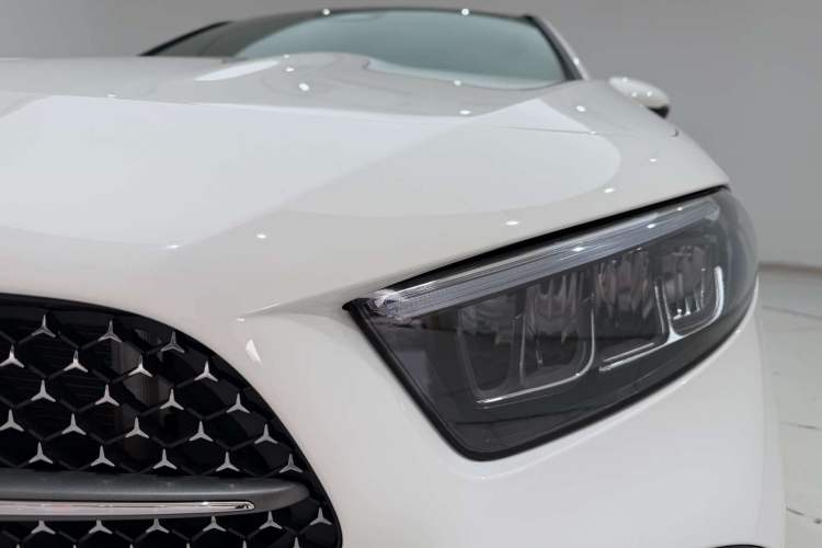 Used Mercedes-Benz A-Class 2024 Updated A 200 L Fashion Version Left Front Headlight