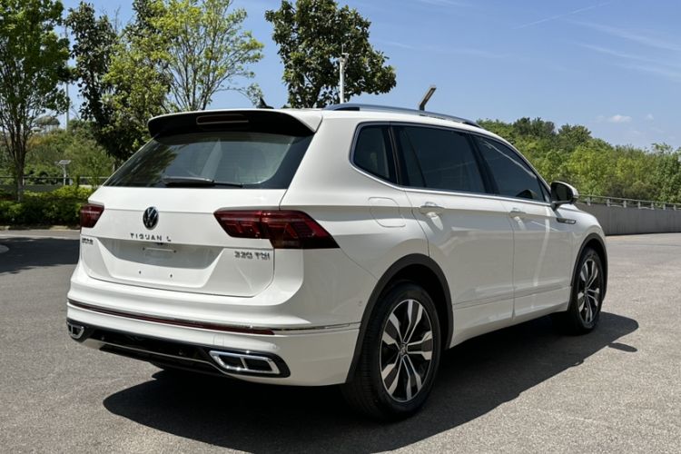Used Volkswagen Tiguan L 2022 330TSI Automatic Two-Wheel Drive R-Line Enhanced Edition Exterior 5