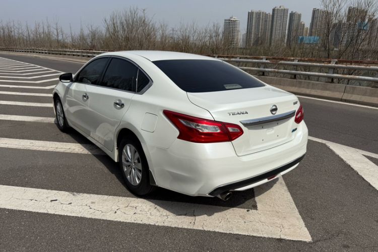 Used Nissan Teana 2016 Revised Version 2.0L XL Comfort Edition
