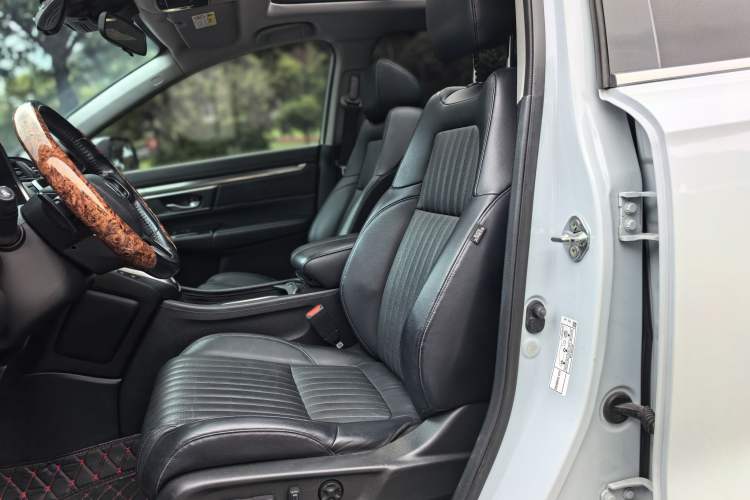 Used Honda Breeze 2020 240TURBO CVT Four-Wheel Drive Premium Edition Interior 1