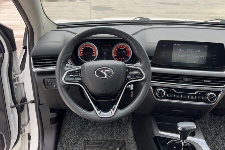 Used Soueast DX5 2019 1.5T CVT Luxury Model