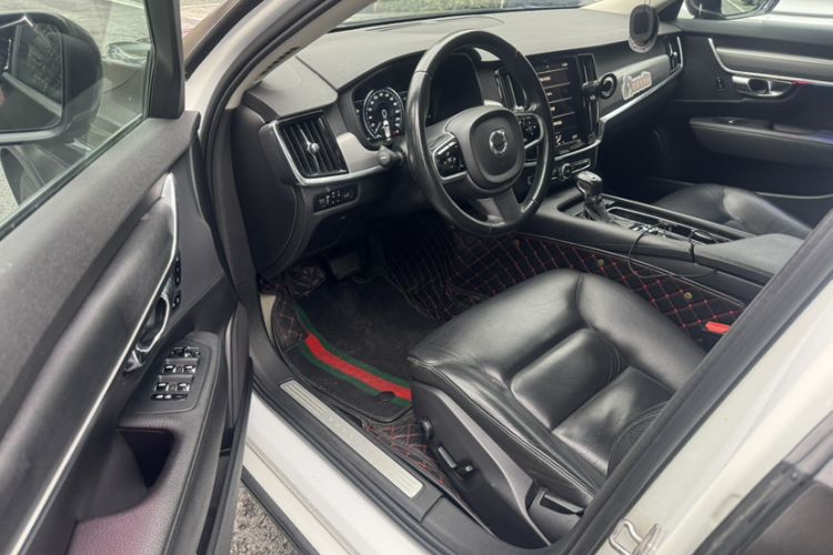 Used Volvo S90 2017 T4 Zhiyi Edition