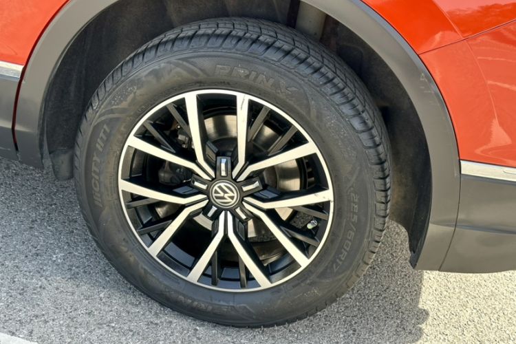 Used Volkswagen Tiguan L 2017 330TSI Automatic Two-Wheel Drive Luxury Edition