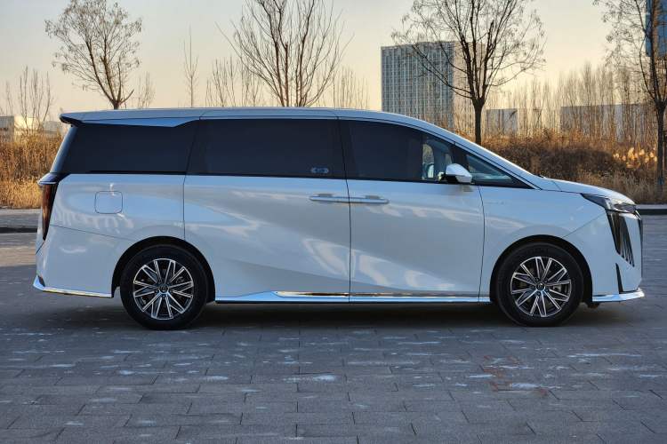 Used GAC Trumpchi M8 2024 Master Series 400T Ultimate Edition
