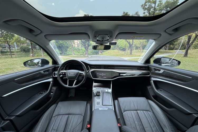 Used Audi A6L 2022 45 TFSI Prestige Elegant Edition Interior 2