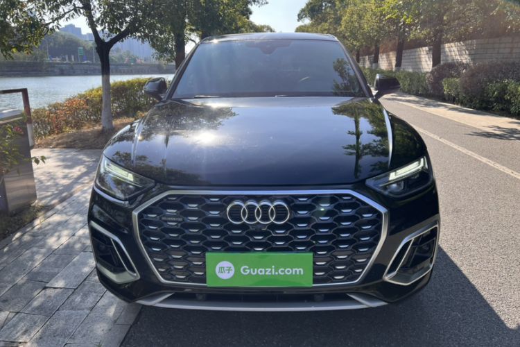 Used Audi Q5L Sportback 2021 40 TFSI Fashion Model
