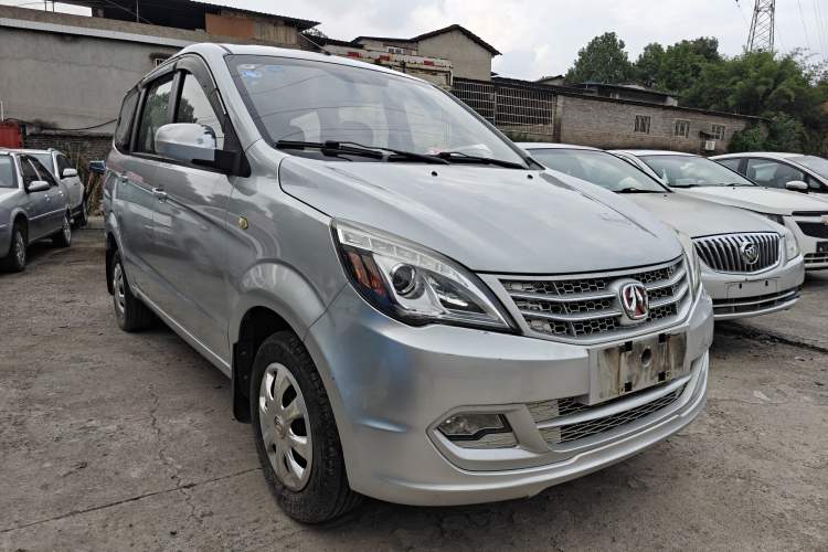 Used BAIC Weiwang M20 2014 1.5L practical type BJ415A Exterior 2