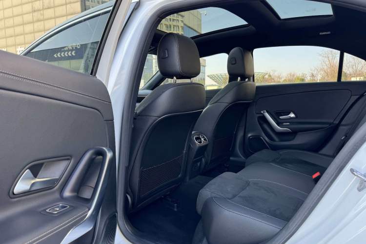 Used Mercedes-Benz A-Class 2021 A 200 L Sport Sedan Fashion Model