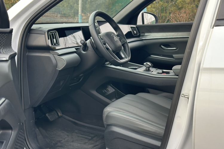 Used BYD Song Pro New Energy 2025 Second-Generation Intelligent Driving Version DM-i 115KM Superior Trim Interior 6