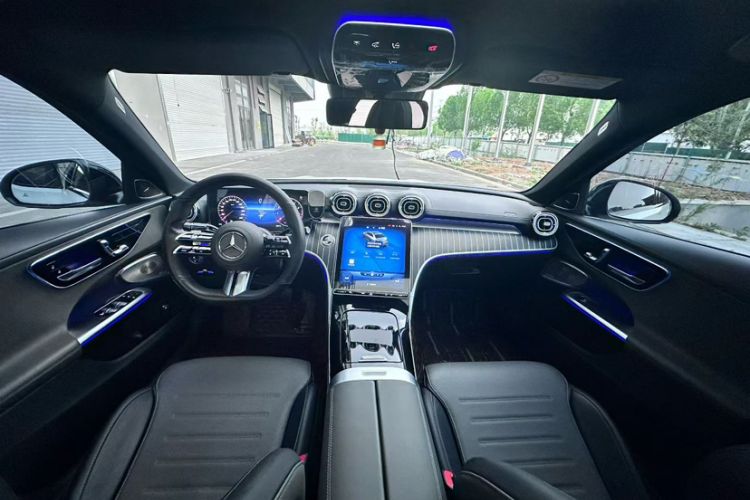 Used Mercedes-Benz C-Class 2022 C 260 L Obsidian Night Sport Edition Interior 1